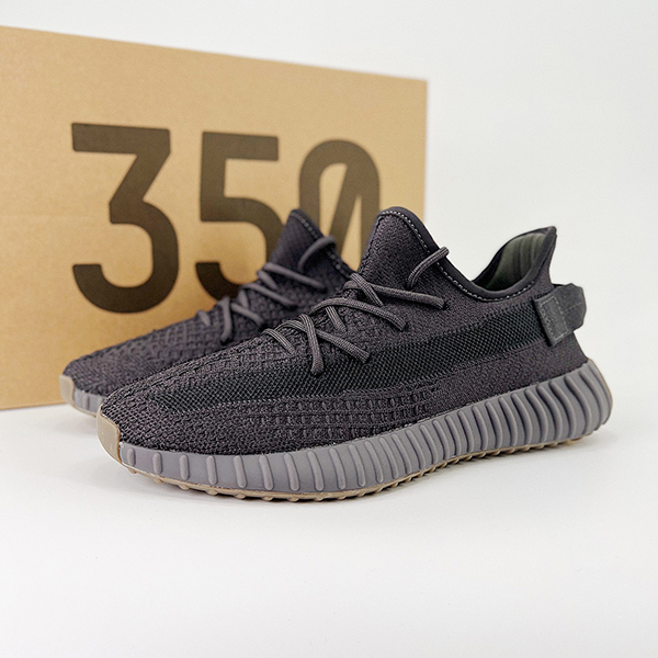 Yeezy 350 SHOES